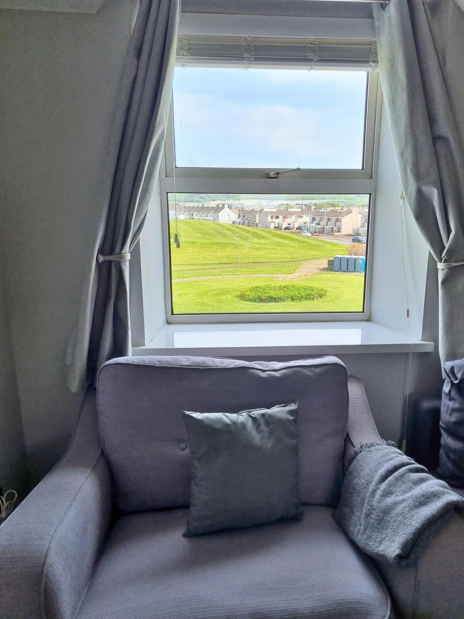 Апартаменты 5 Dunluce Park - Portrush By The Sea Экстерьер фото