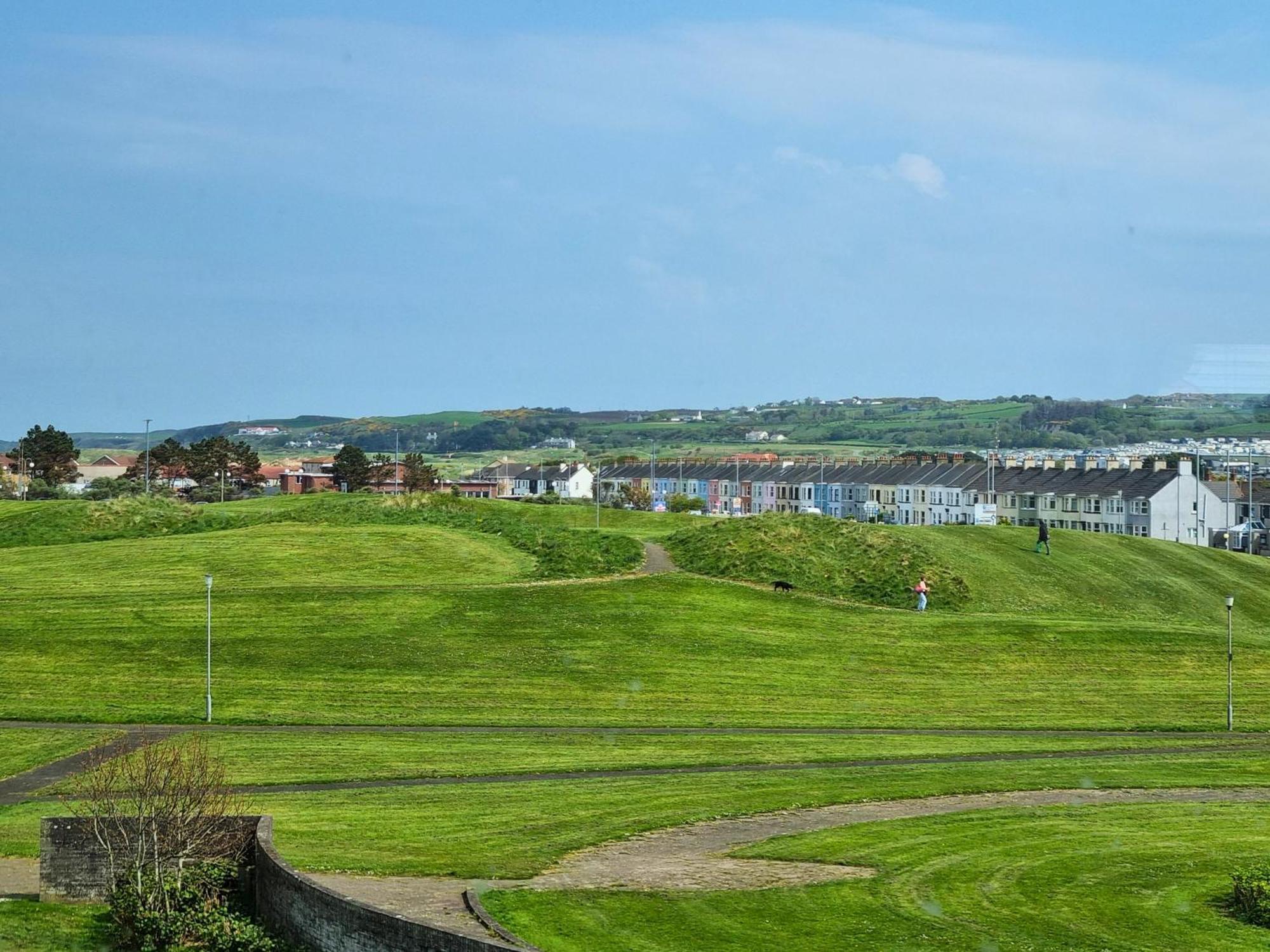 Апартаменты 5 Dunluce Park - Portrush By The Sea Экстерьер фото