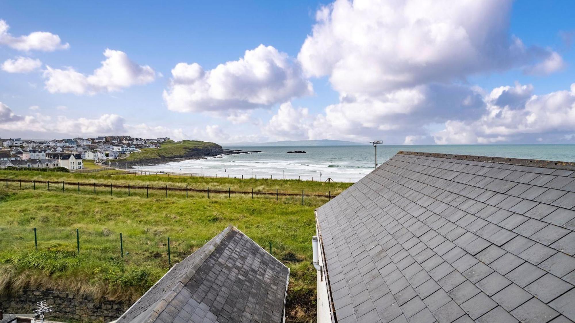 Апартаменты 5 Dunluce Park - Portrush By The Sea Экстерьер фото